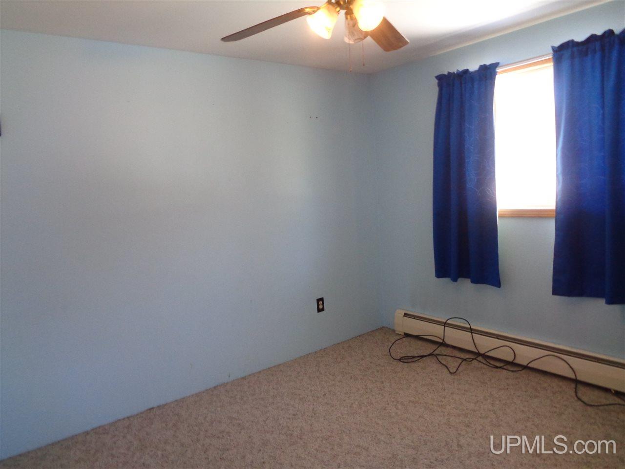 35 Tuttle Avenue L'Anse, MI 49946 - Photo 12 of 18