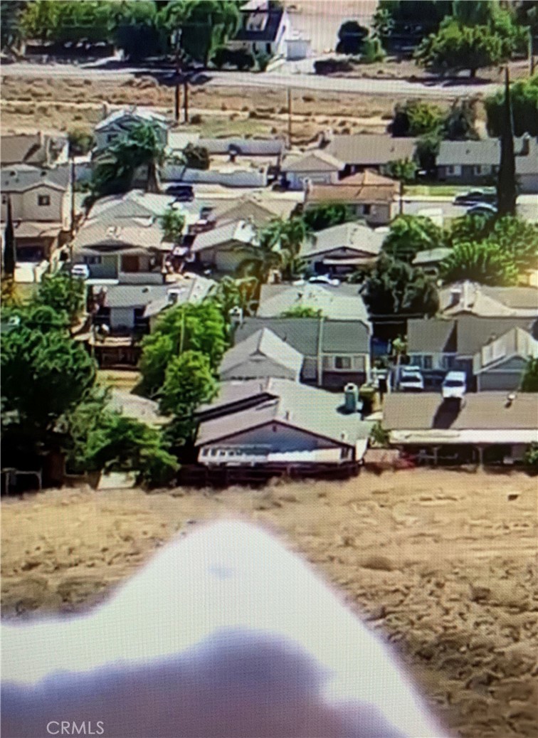 0 Ridge Road Lake Elsinore, CA 92530 - Photo 5 of 5 a picture of houses with outdoor space
