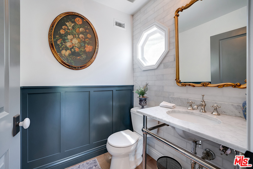 4070 Cody Road Sherman Oaks, CA 91403 - Photo 23 of 53