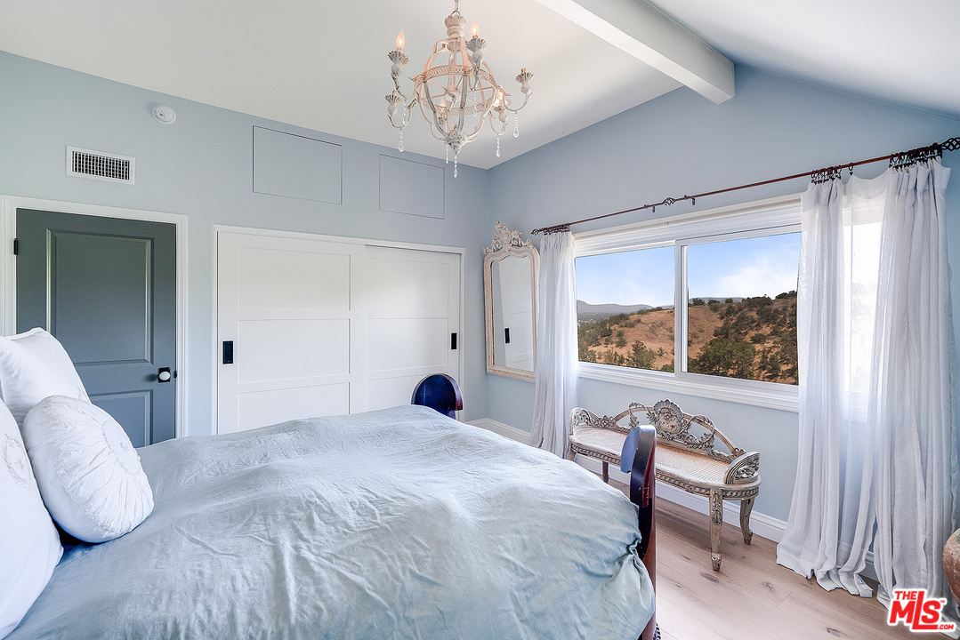 4070 Cody Road Sherman Oaks, CA 91403 - Photo 28 of 53