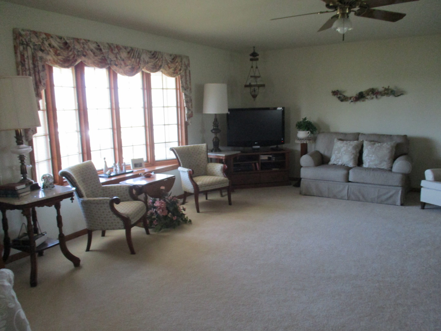 3111 East 15th Road Ottawa, IL 61350 - Photo 9 of 23