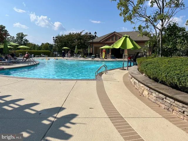a car parked in front of a building
