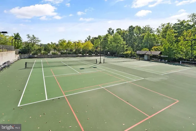 $625,000 | 5 Montauk Avenue, Fredericksburg, VA 22406