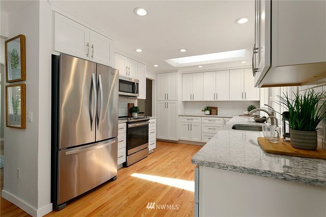 $1,375,000 | 12817 Northeast 108th Place, Kirkland, WA 98033