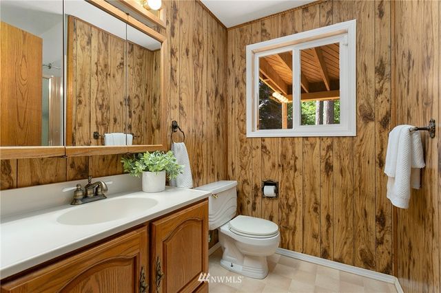 $1,375,000 | 12817 Northeast 108th Place, Kirkland, WA 98033