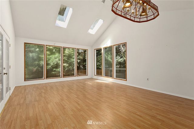 $1,375,000 | 12817 Northeast 108th Place, Kirkland, WA 98033