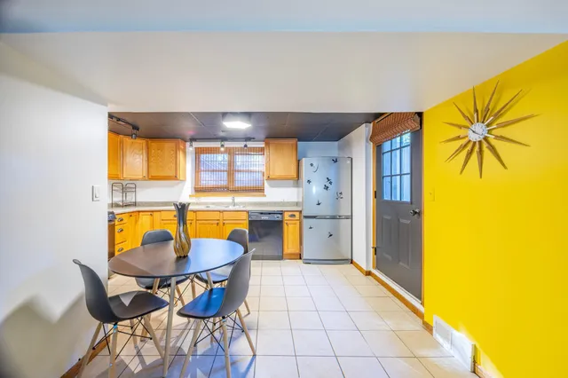 $749,000 | 239 Byrondale Avenue, Wayzata, MN 55391