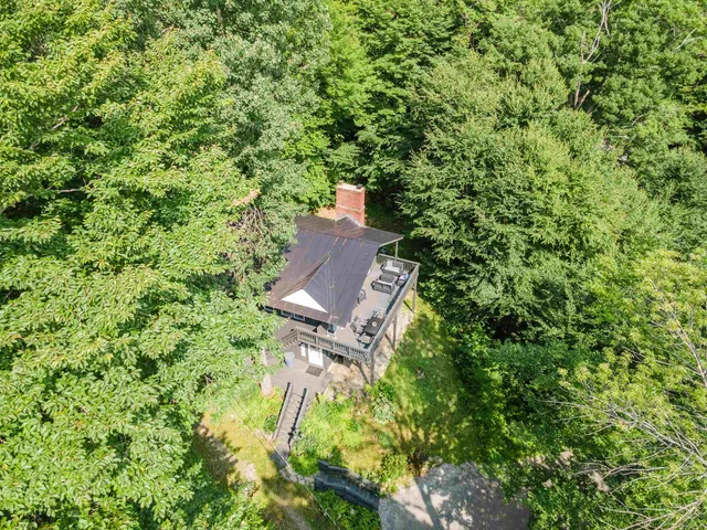 $495,000 | 25 Hilltop Drive, Newbury, NH 03255