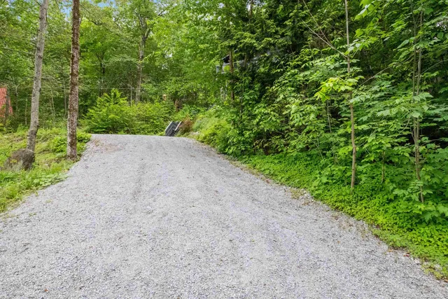 $495,000 | 25 Hilltop Drive, Newbury, NH 03255