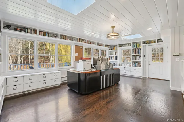 $1,995,000 | 43 Meeting House Road, Pawling, NY 12564