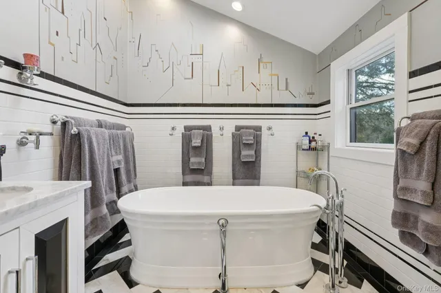 $1,995,000 | 43 Meeting House Road, Pawling, NY 12564