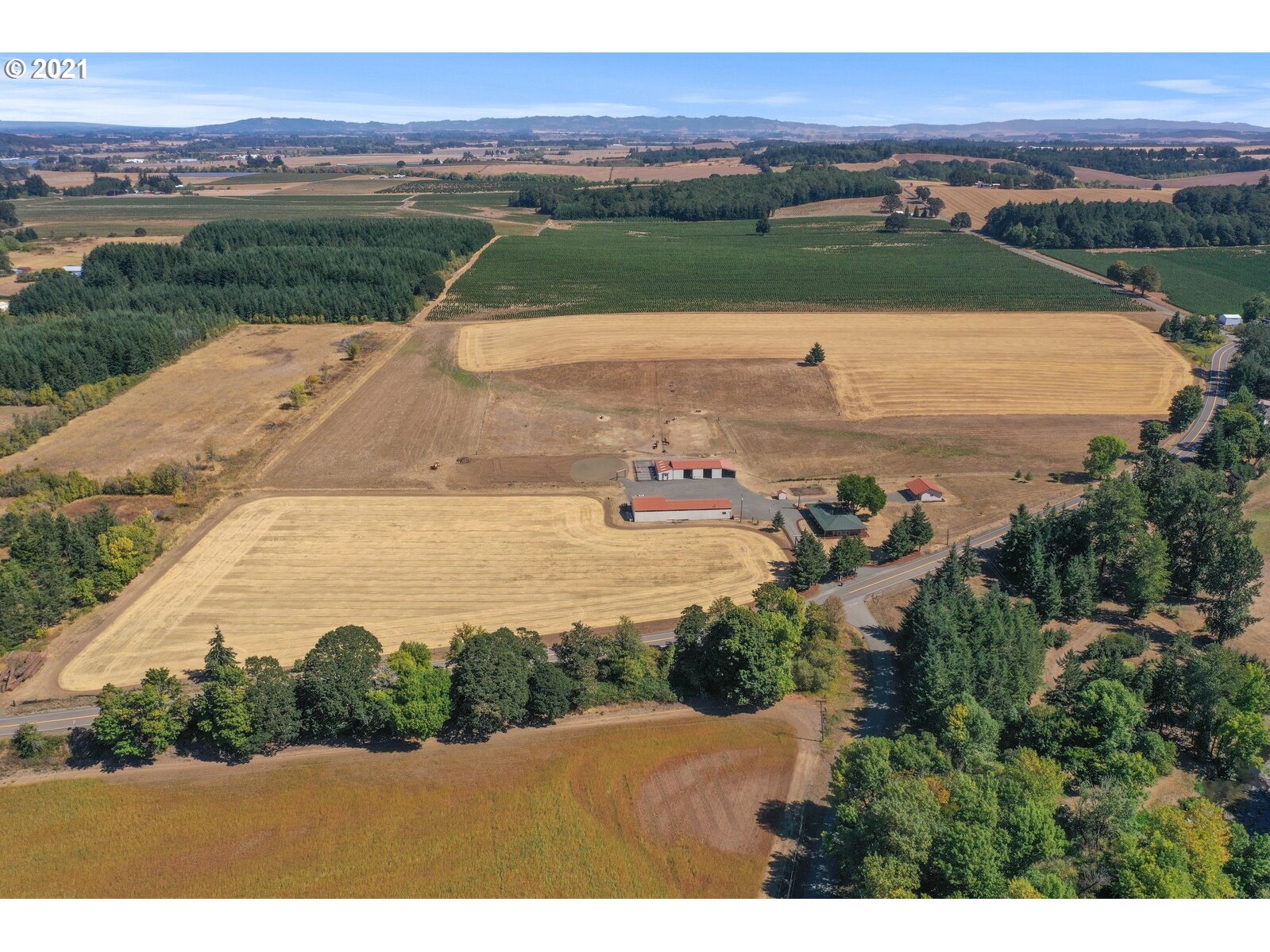 9310 Harmony Road Sheridan, OR 97378 - Photo 29 of 32 a view of a city and ocean view