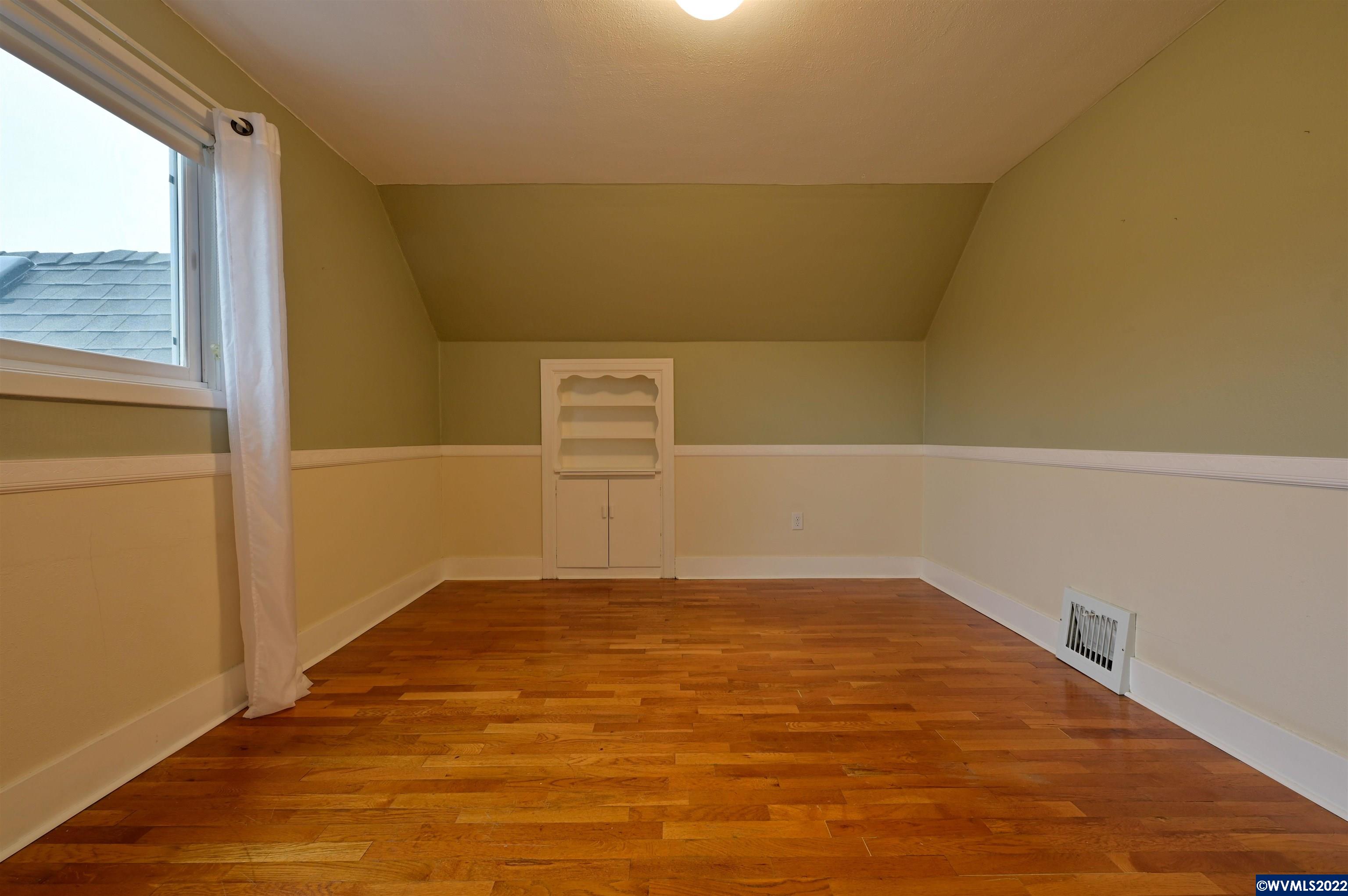 804 Southwest 10th Avenue Albany, OR 97321 - Photo 23 of 41