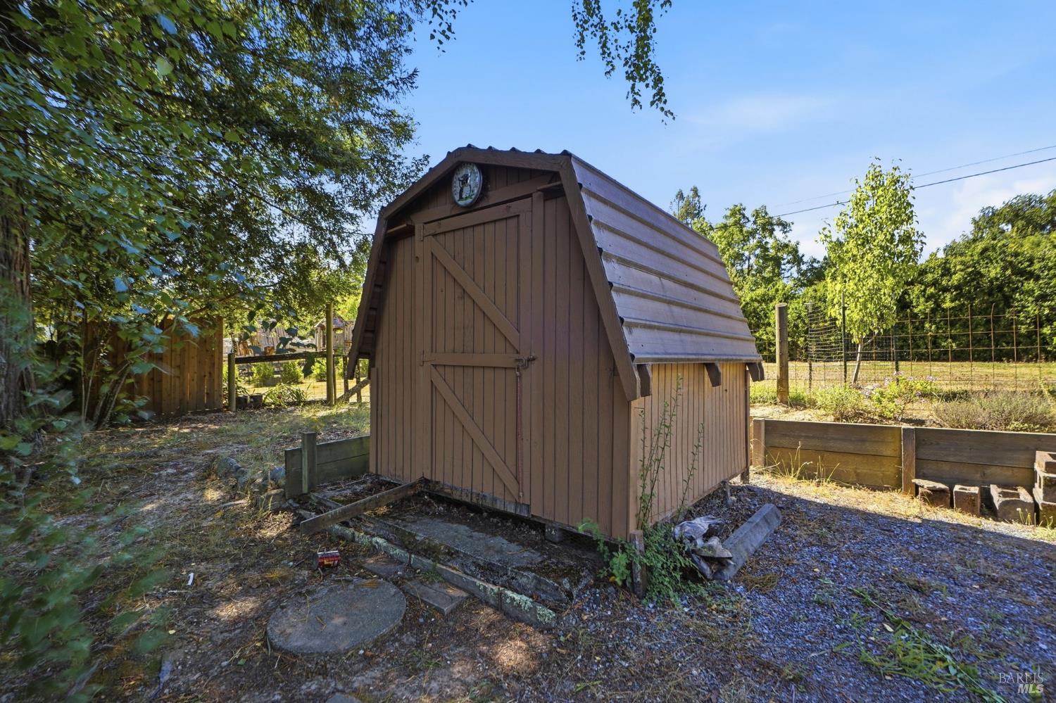 1982 Coffee Lane Sebastopol, CA 95472 - Photo 43 of 49