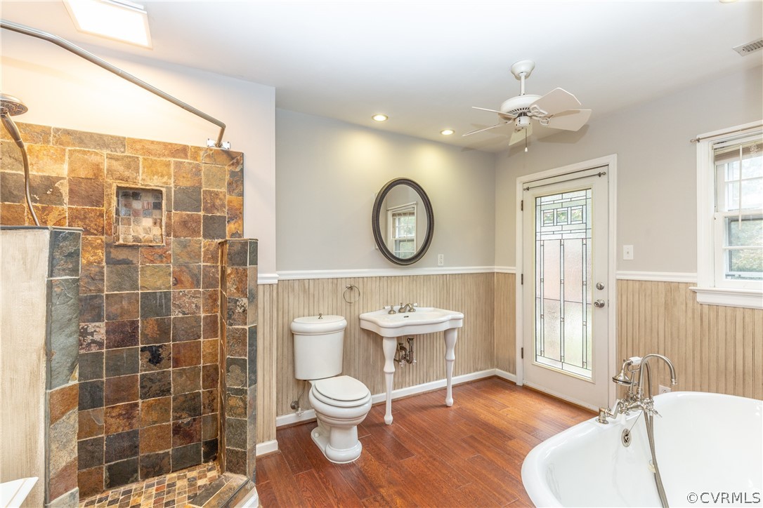 11321 Winterpock Road Chesterfield, VA 23838 - Photo 32 of 49 Master bathroom