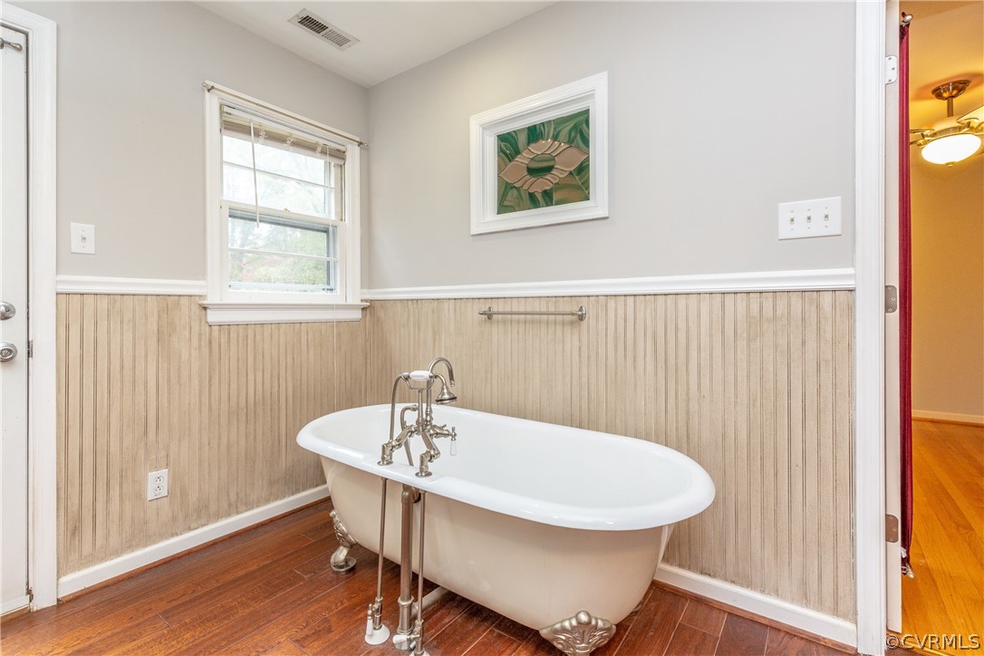 11321 Winterpock Road Chesterfield, VA 23838 - Photo 36 of 49 Claw-foot tub