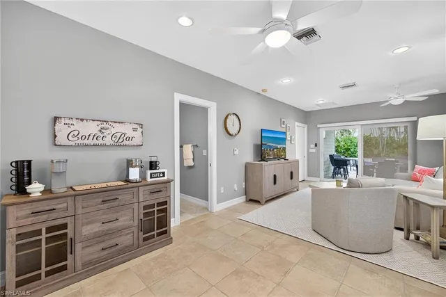 $20,000 | 740 5th Avenue North, Naples, FL 34102