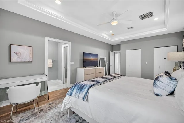 $20,000 | 740 5th Avenue North, Naples, FL 34102