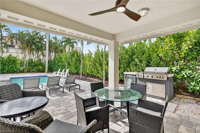 $20,000 | 740 5th Avenue North, Naples, FL 34102