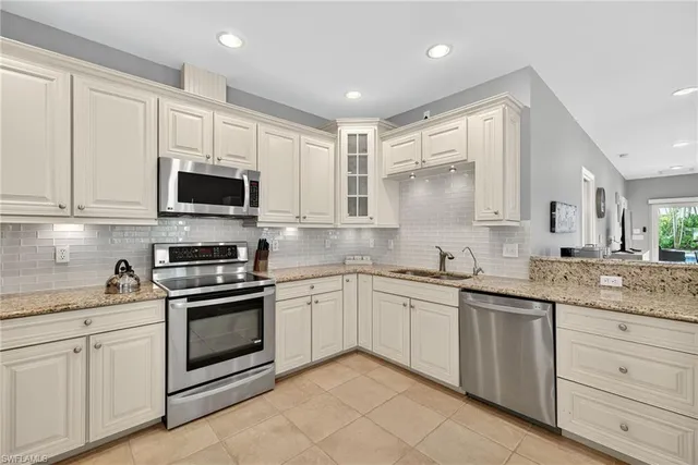 $20,000 | 740 5th Avenue North, Naples, FL 34102