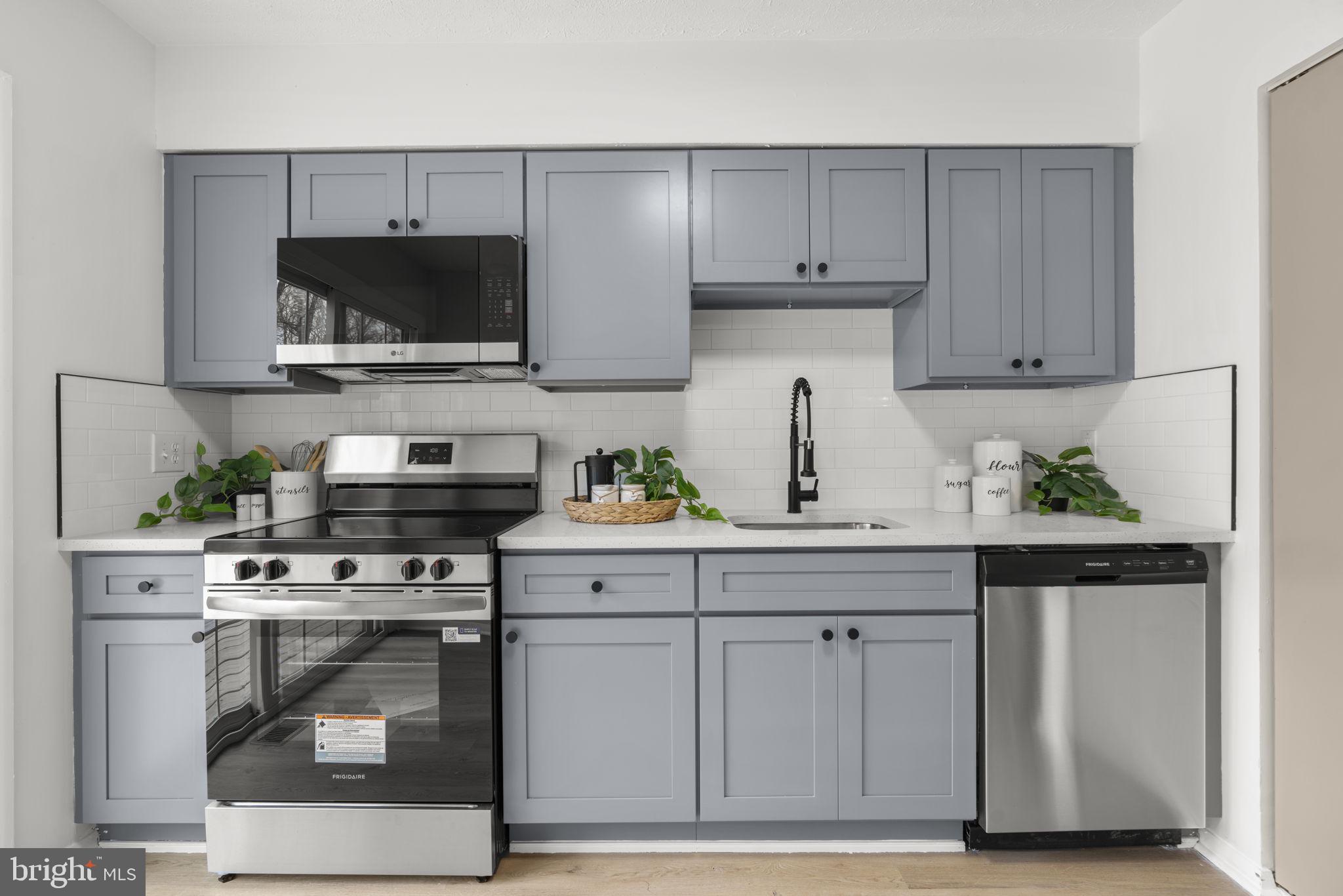 14 Powderock Place Baltimore, MD 21236 - Photo 12 of 44 KITCHEN