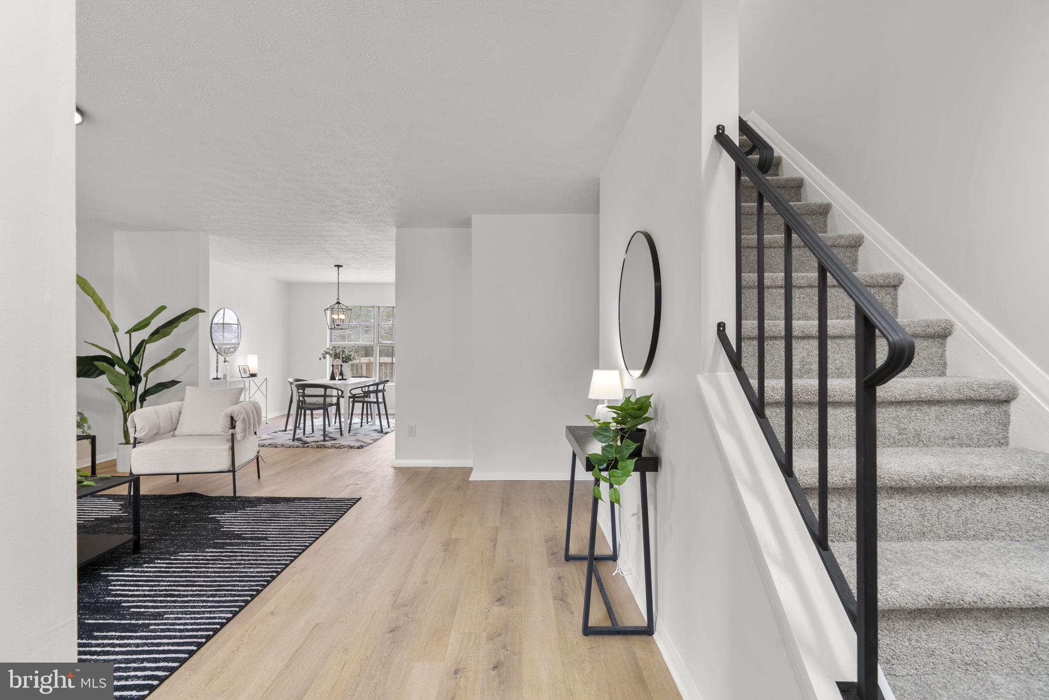 14 Powderock Place Baltimore, MD 21236 - Photo 3 of 44 FOYER