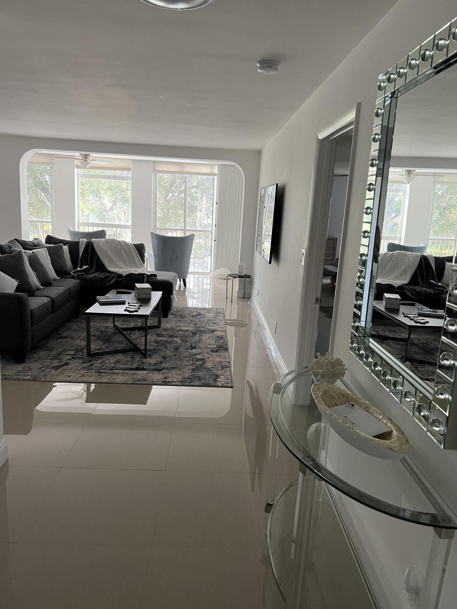 7370 Orangewood Lane, Unit 204 Boca Raton, FL 33433 - Photo 17 of 27 IMG_2921