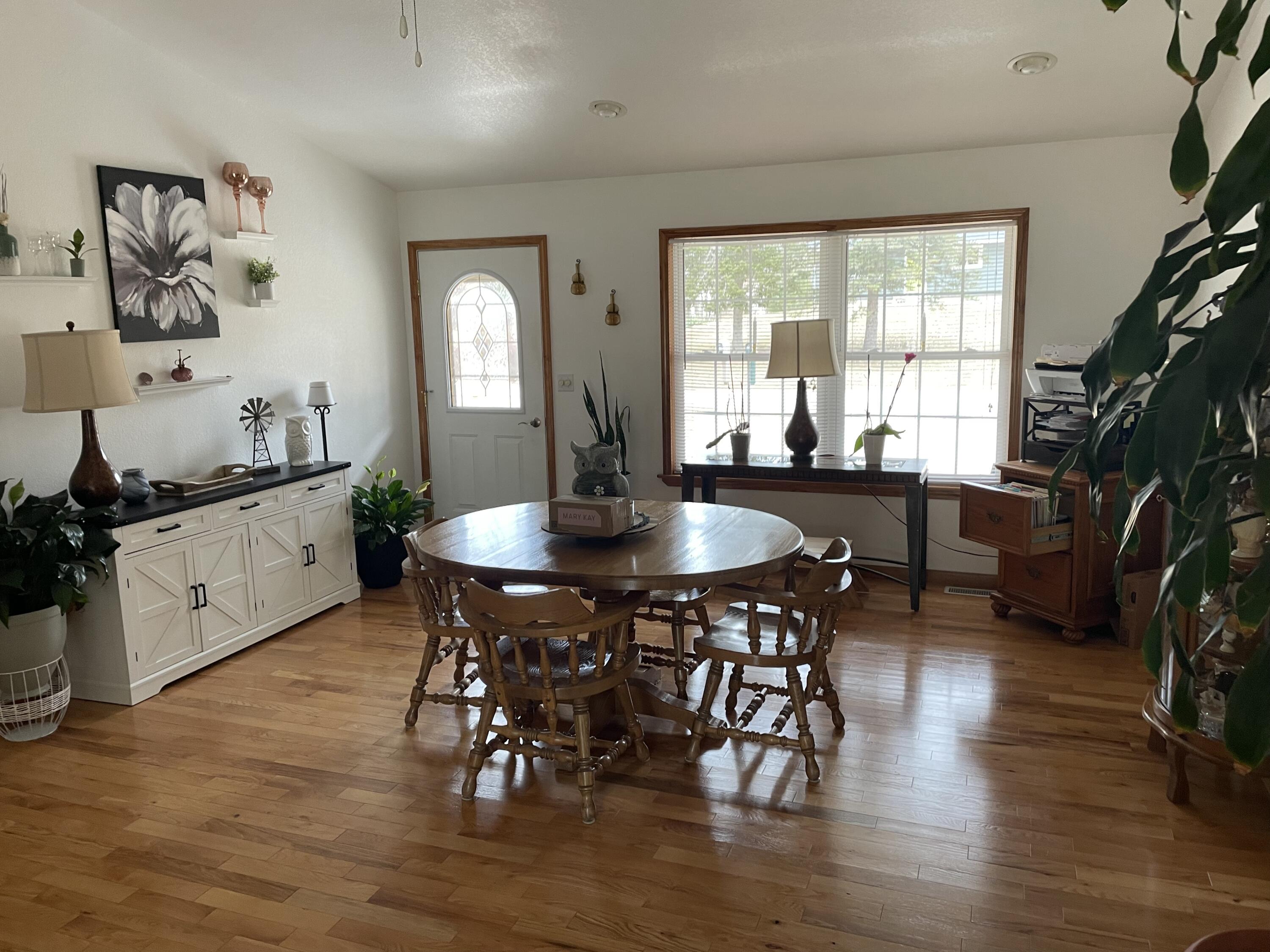 9710 Monroe Road St. Helen, MI 48656 - Photo 8 of 37 dining room