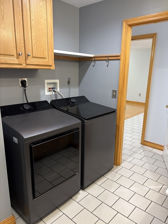 56 School Street, Unit A Spencer, MA 01562 - Photo 8 of 18