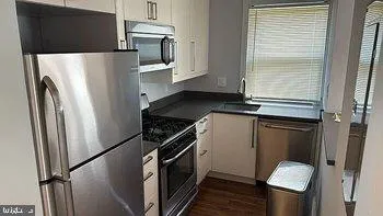 $1,600 | 866 Bellevue Street Southeast, Unit 1, Washington, DC 20032