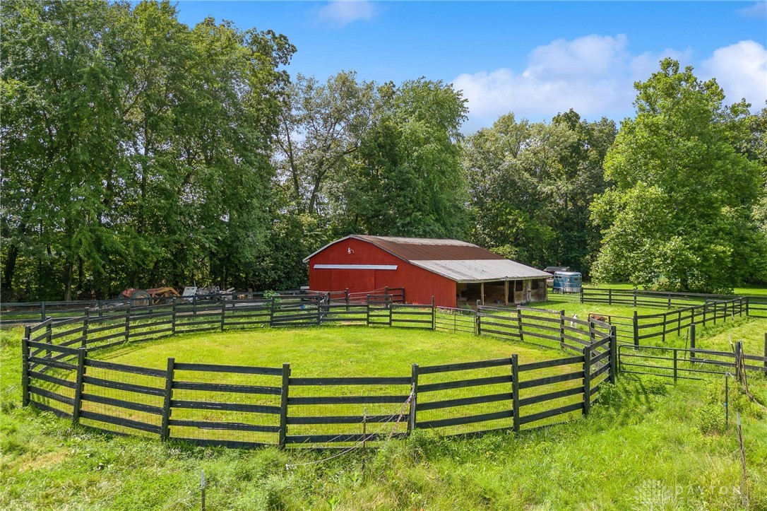 10410 Collins-Riley Road Blanchester, OH 45107 - Photo 14 of 65
