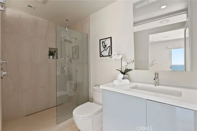 $8,300,000 | 900 Gainsborough Drive, Laguna Beach, CA 92651