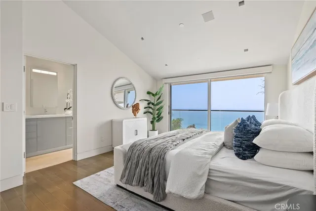$8,300,000 | 900 Gainsborough Drive, Laguna Beach, CA 92651