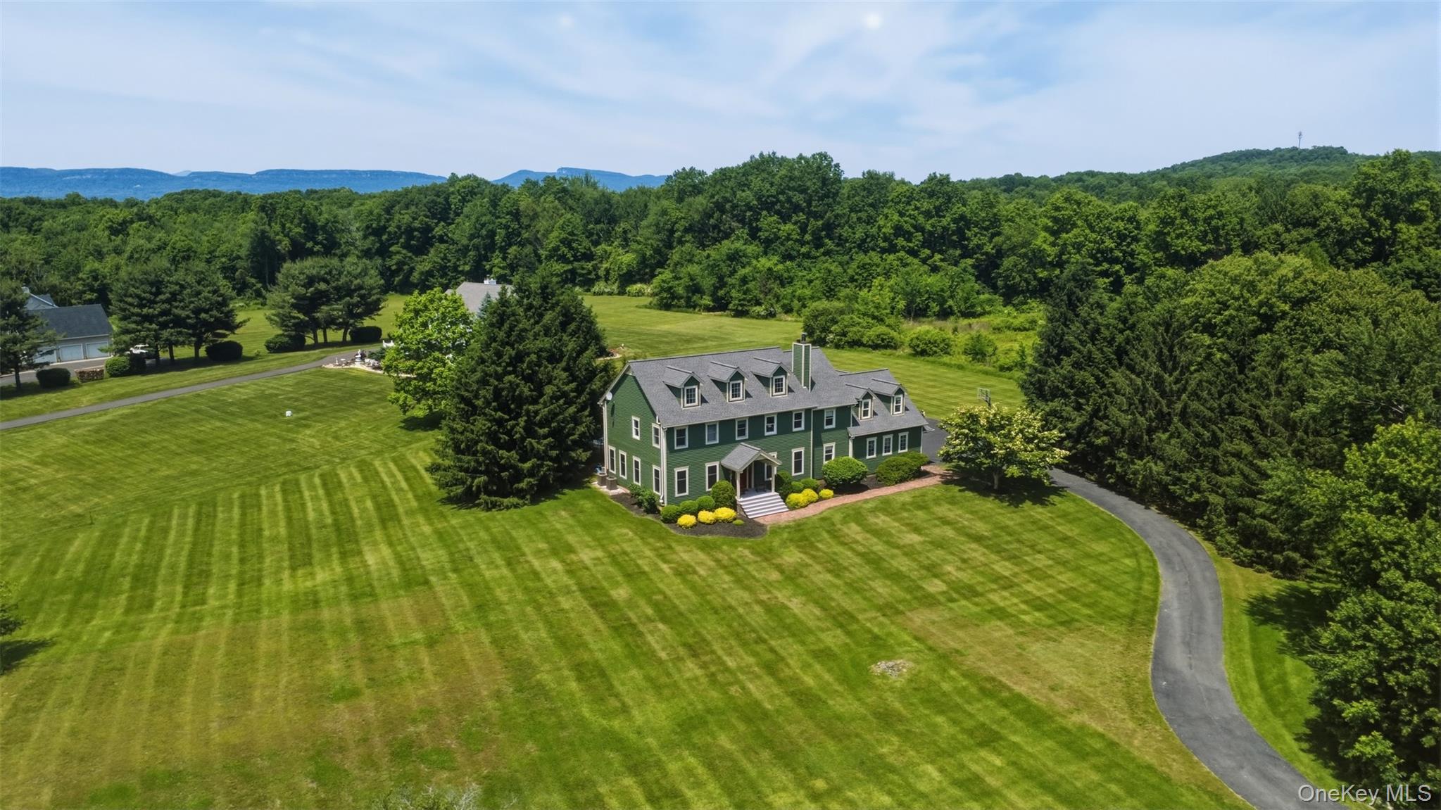79 Millbrook Road Wallkill, NY 12589 - Photo 36 of 40