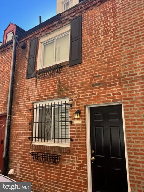 1028 Irving Street Philadelphia, PA 19107 - Photo 11 of 20 Front Exterior