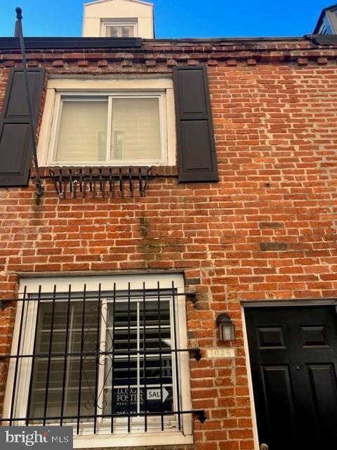 1028 Irving Street Philadelphia, PA 19107 - Photo 9 of 20