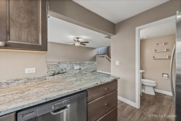 $276,900 | 1633 Pebble Beach Circle, Elgin, IL 60123