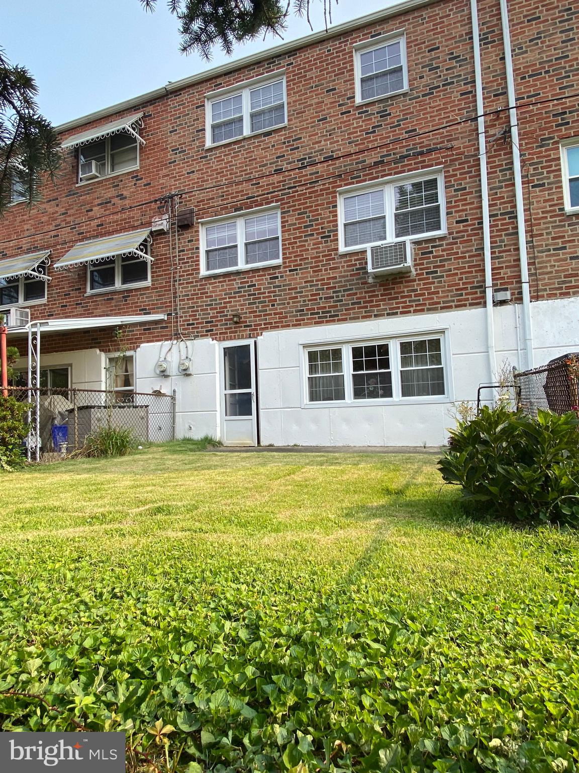 3422 Brookview Road Philadelphia, PA 19154 - Photo 23 of 26 Exterior Rear