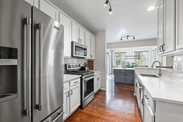 $545,000 | 25205 Pastoral Drive, Plainfield, IL 60585