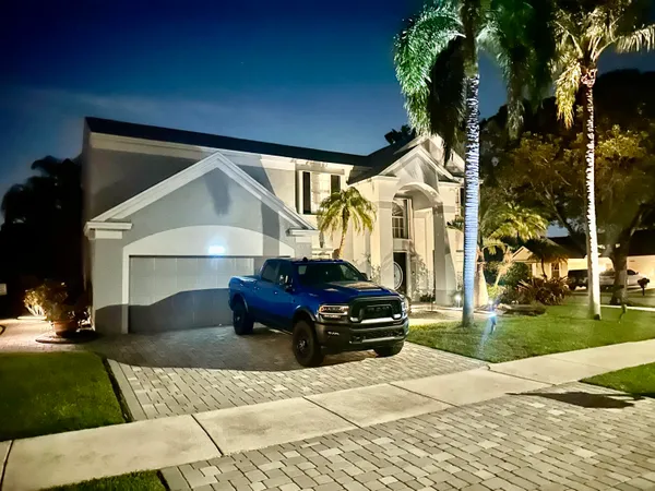 $949,900 | 10319 Grove Street, Cooper City, FL 33328