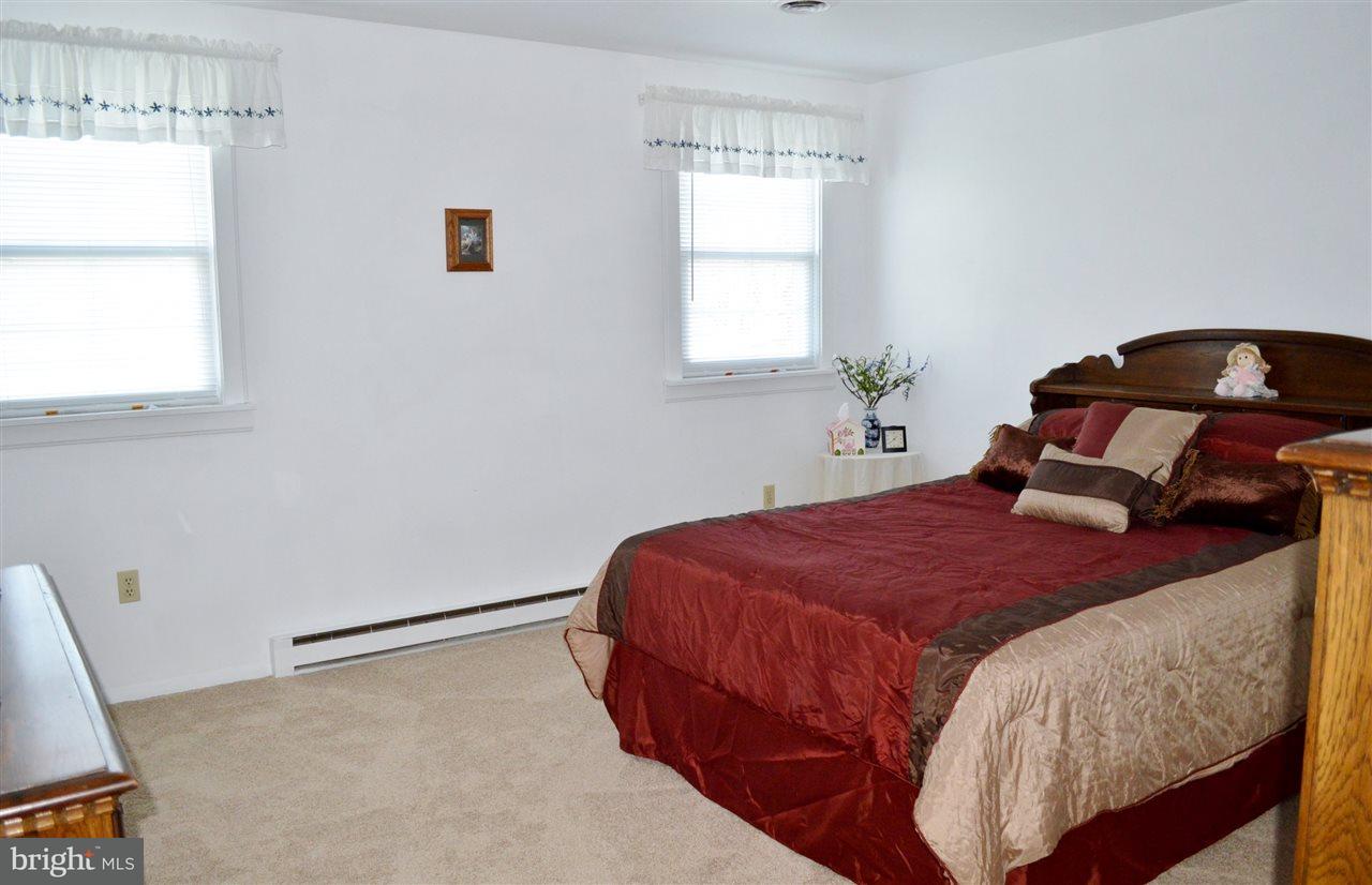 925 Mt Rock Road Carlisle, PA 17015 - Photo 6 of 11 Gallery Image 6