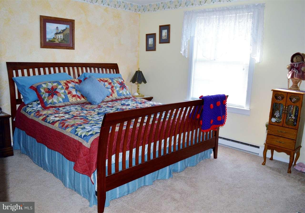 925 Mt Rock Road Carlisle, PA 17015 - Photo 8 of 11 Gallery Image 8