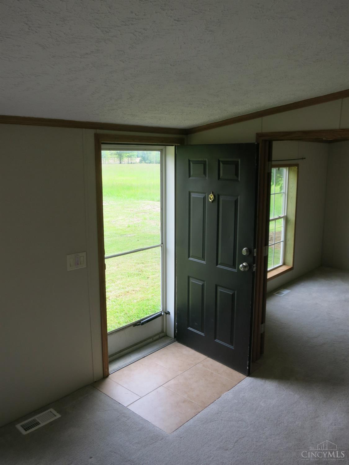 5693 Bigam Road Batavia, OH 45103 - Photo 14 of 37