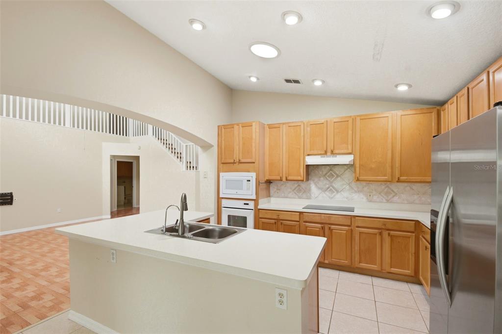 229 Whitesand Court Casselberry, FL 32707 - Photo 18 of 52