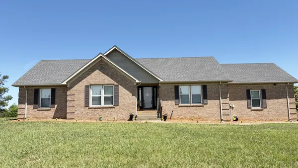 $445,000 | 4470 Scottsville Road, Franklin, KY 42134