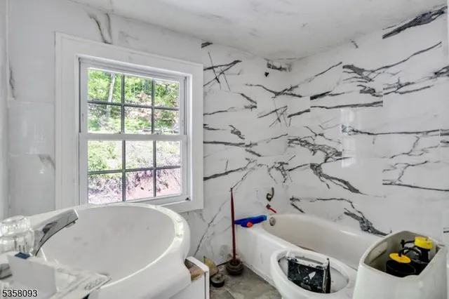 $415,000 | 12 Sanatorium Road, Glen Gardner, NJ 08826