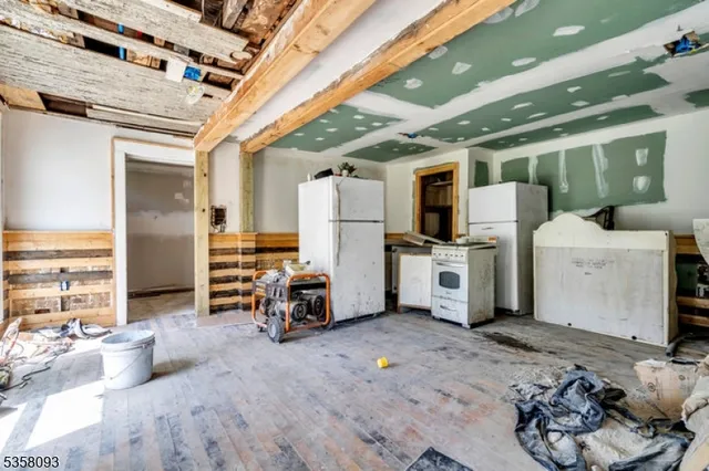 $415,000 | 12 Sanatorium Road, Glen Gardner, NJ 08826