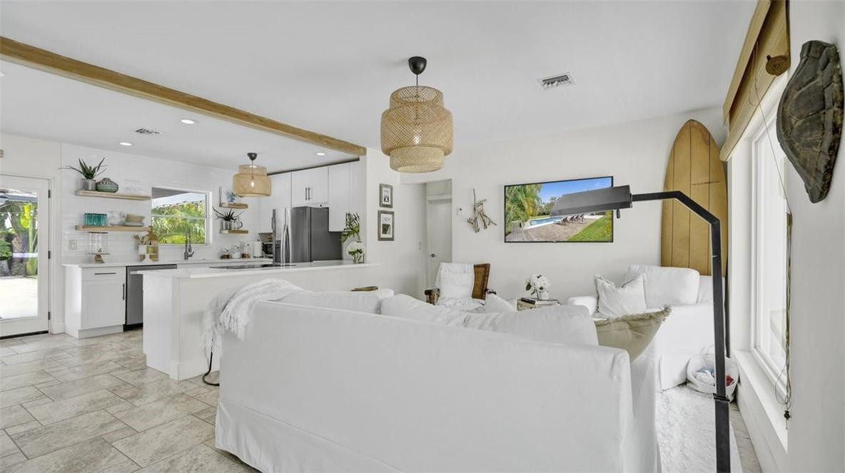 1189 West Camino Real Boca Raton, FL 33486 - Photo 3 of 37 Photo 3