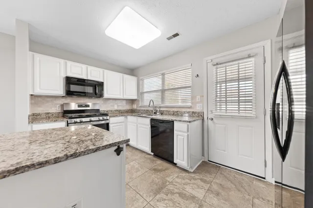 $2,500 | 2989 Buckner Lane, Spring Hill, TN 37174