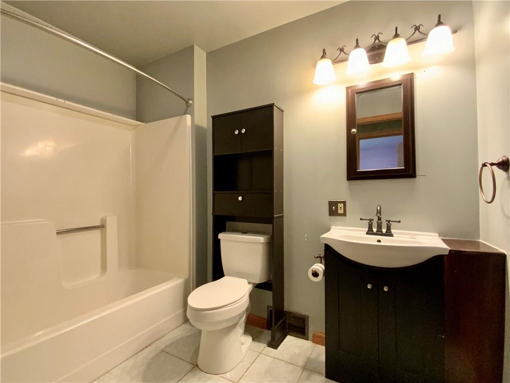 3440 Ridge Road, Unit B Aliquippa, PA 15001 - Photo 14 of 25 Gallery Image 14
